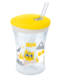 NUK Action Cup 230 ml con cannuccia